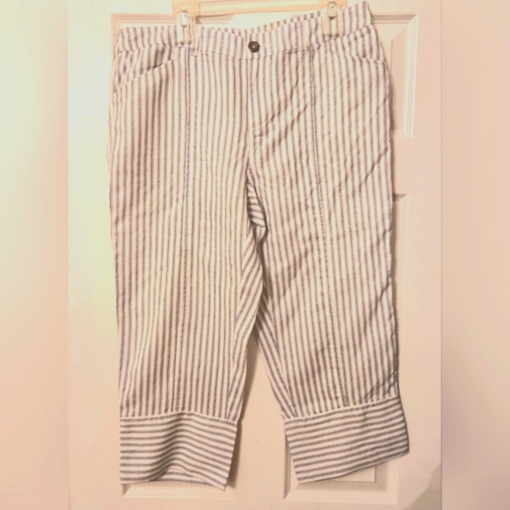 Blue Earth Linen Blend Capris Blue Ticking Fabric